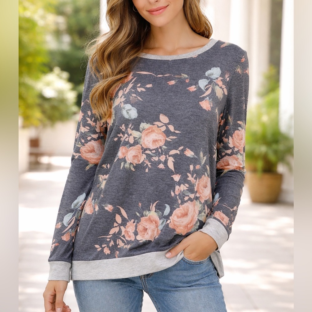12 PM by Mon Ami gray floral long sleeve lightweight top, size medium